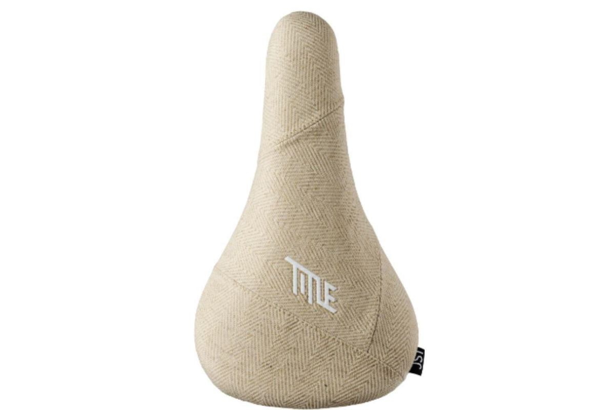 0_selle-title-js1-beach-cloth